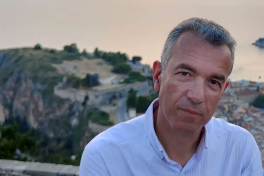 Γιάννης Βαλιάντζας