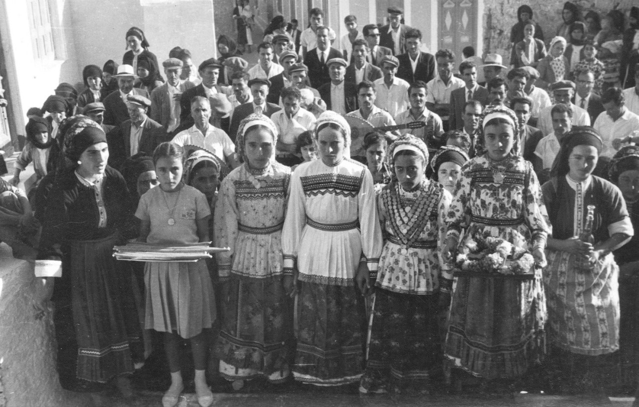 ΓΑΜΟΣ ΤΟΥ ΜΙΧΑΛΗ Β. ΝΤΑΗ ΜΕ ΤΗΝ ΜΑΡΙΑ Γ. ΔΙΑΚΟΓΕΩΡΓΙΟΥ ΣΤΗΝ ΟΛΥΜΠΟ 1963